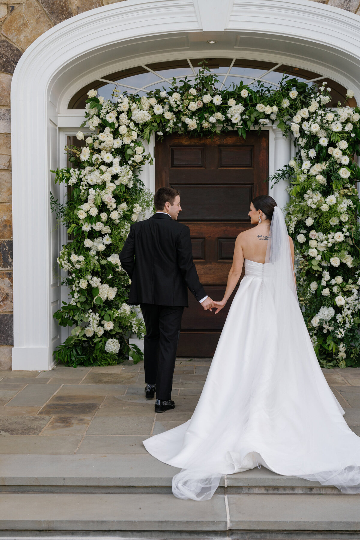 Lizzie Baker Photography _ Atlanta Wedding Photographer _ Atlanta Country Club Wedding _ Charleston Wedding Photographer _ Birmingham Wedding Photographer _ DC Wedding Photographer _ NYC Wedding Photographer _ Film Wedding Photographer-56