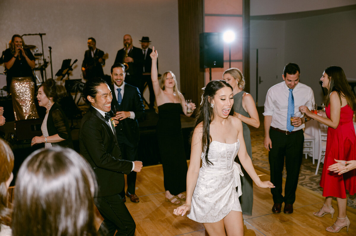 Sneak Peeks Wedding-40