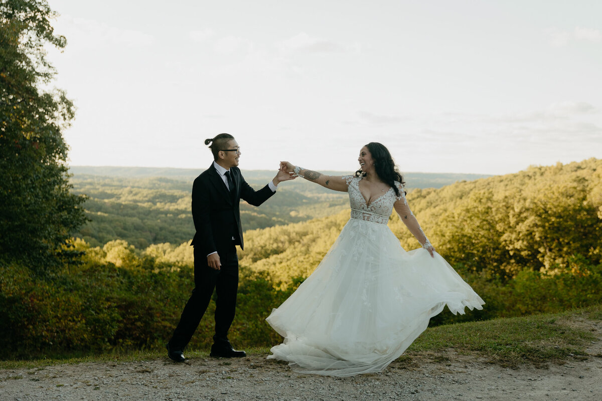 Brown-County-Elopement-Fall-Indiana-SparrowSongCollective-100723-Web-299