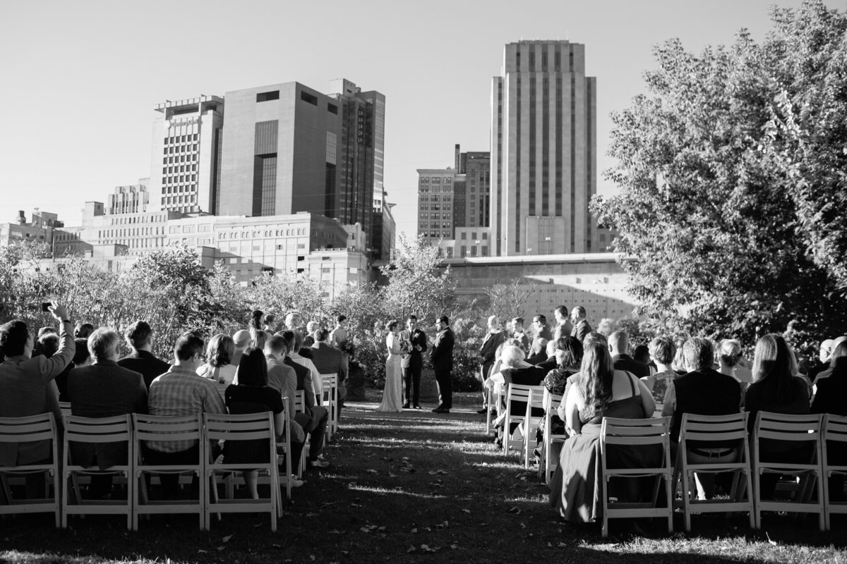 125 Minneapolis Wedding Photographer