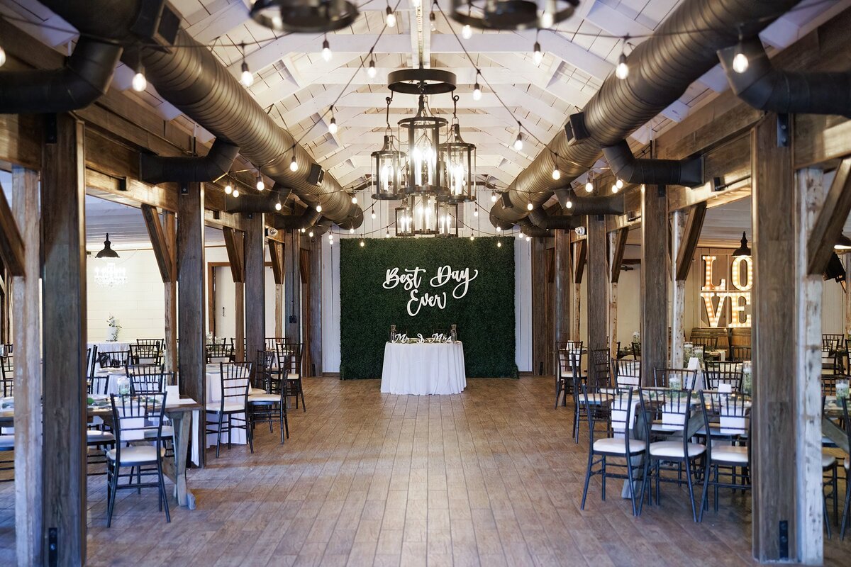 Windmill Winery Lake House Wedding (7)