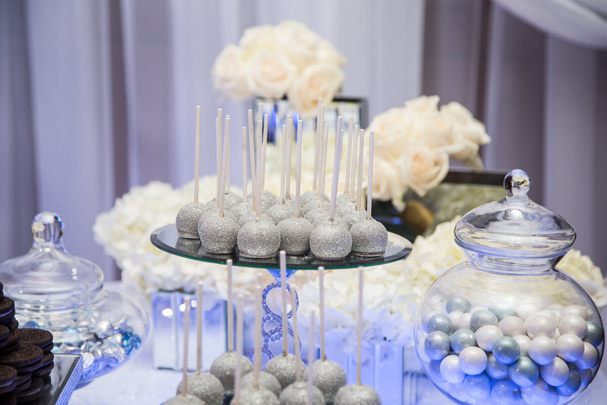 31 - University of Tampa Wedding Dessert Station - Tampa Bay Wedding Planner