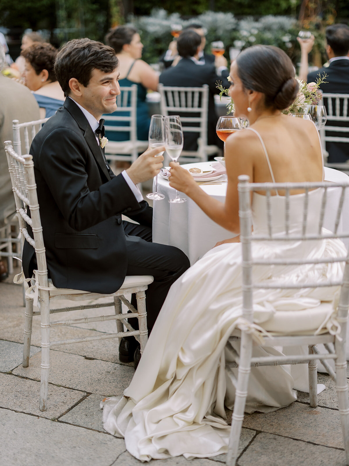 bride-groom-sweetheart-table-toast-wedding-long-island-city-ny