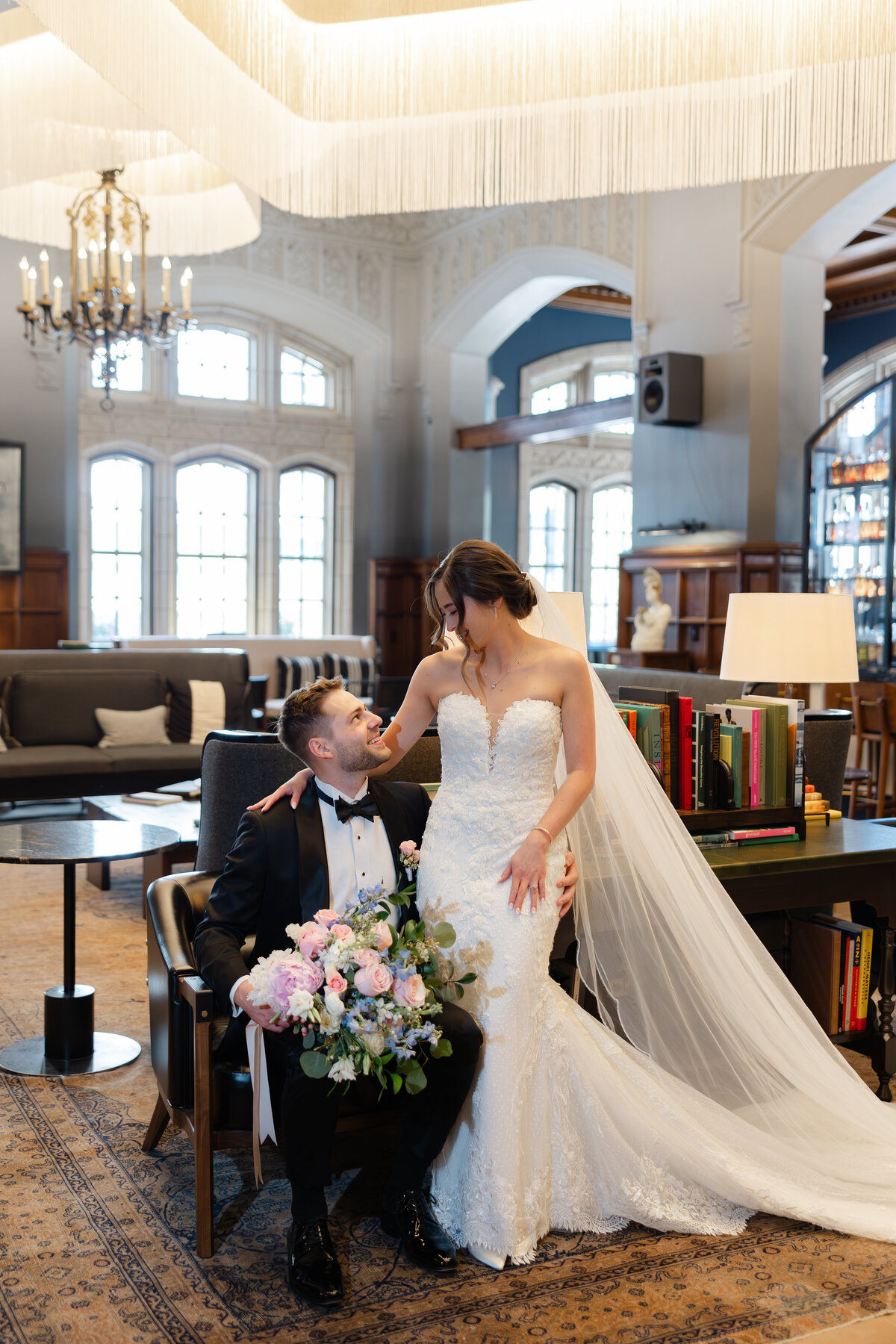luxury hotel kansas city wedding -40