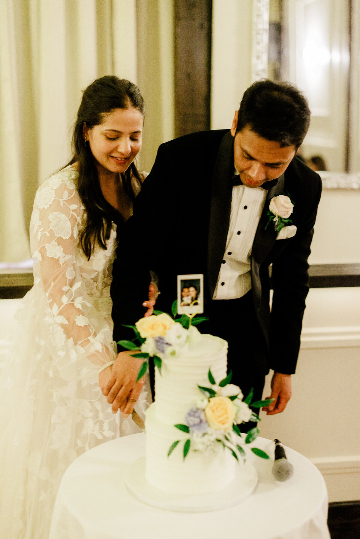 Modern_Chic_Chateau_Valouze_Destination_Wedding_Photographer-211