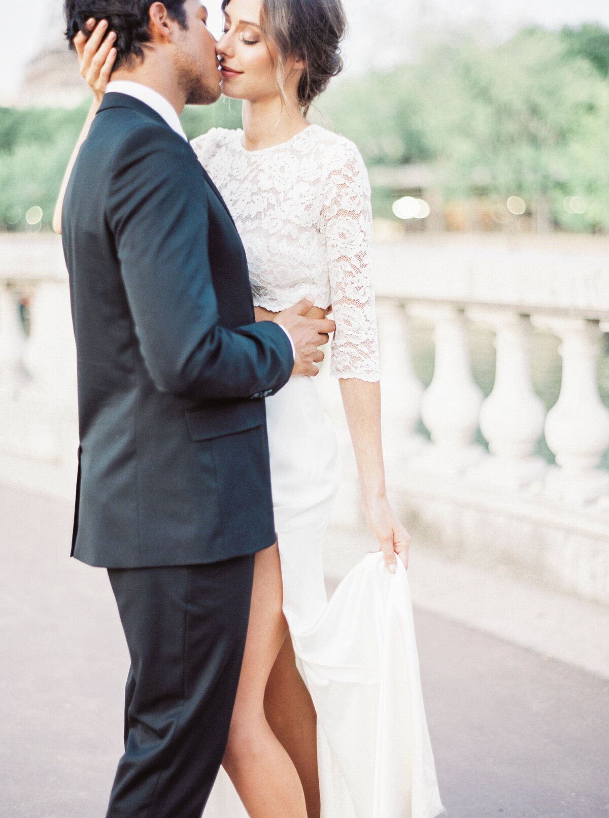 Parisian Elopement | Paris, France | Mary Claire Photography | Arizona & Destination Fine Art Wedding Photographer