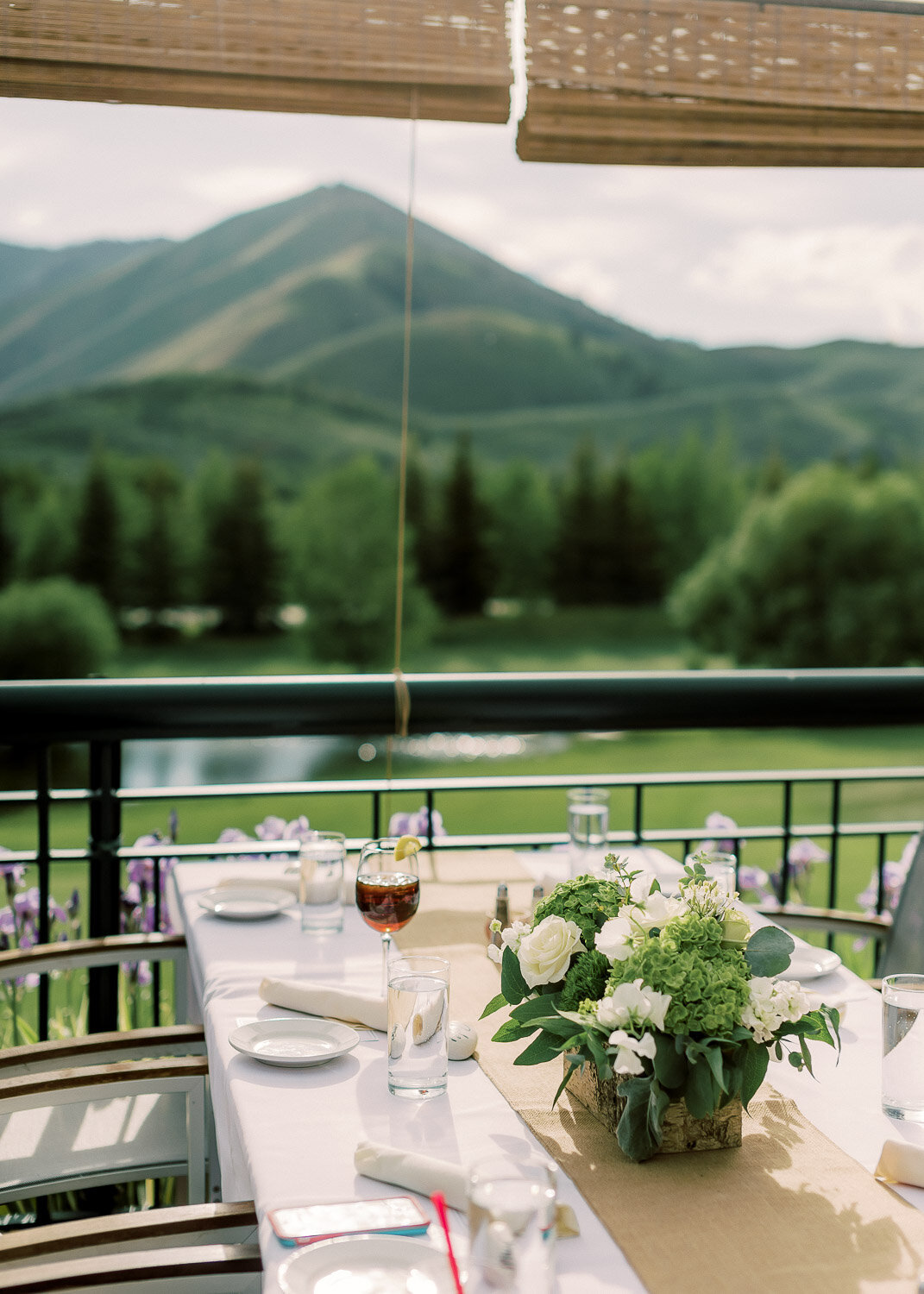 SunValley_Idaho_Destination_Wedding_Photography_Caitlin_Joyce_Photo-55