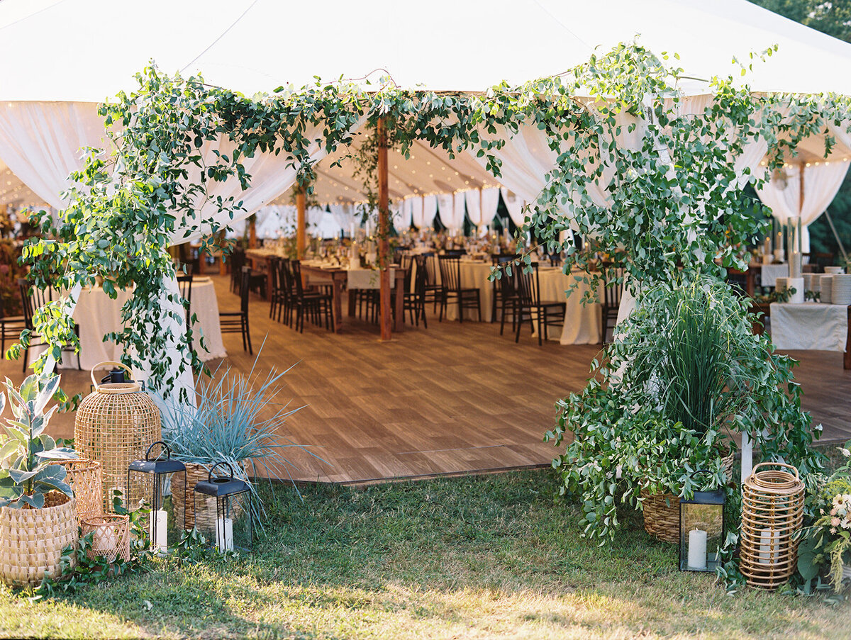 squam-lake-new-hampshire-wedding-details139