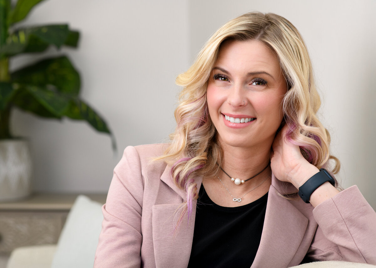 Headshots-Women-Portraits-Branding-Wallingford-CT-4