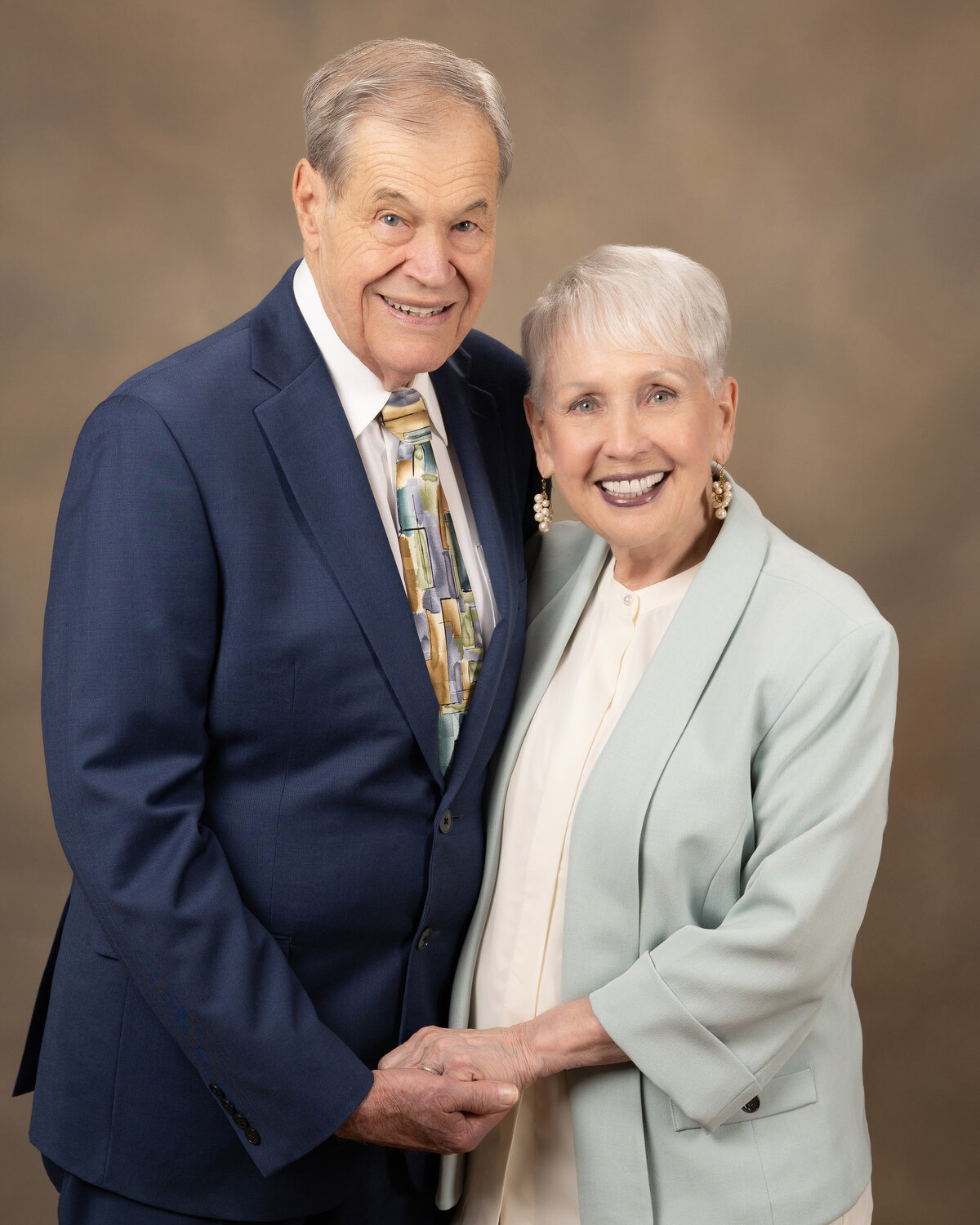 Beve & Bob Jones-Close Crop