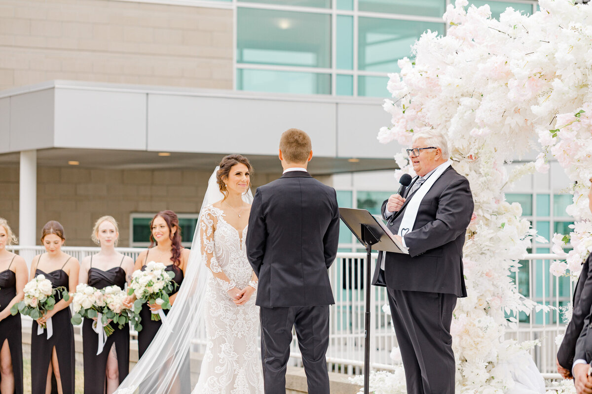 hannah-braden-ottawa-wedding-shaw-centre-2023-185