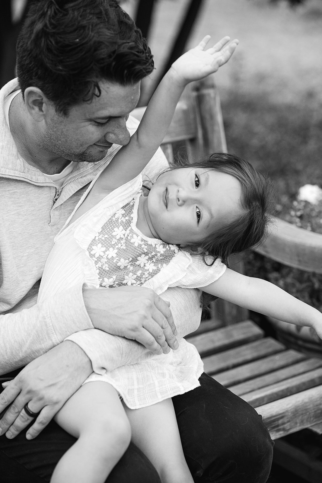 Candid family photos Gamble Garden Palo Alto Bay Area summer photographer