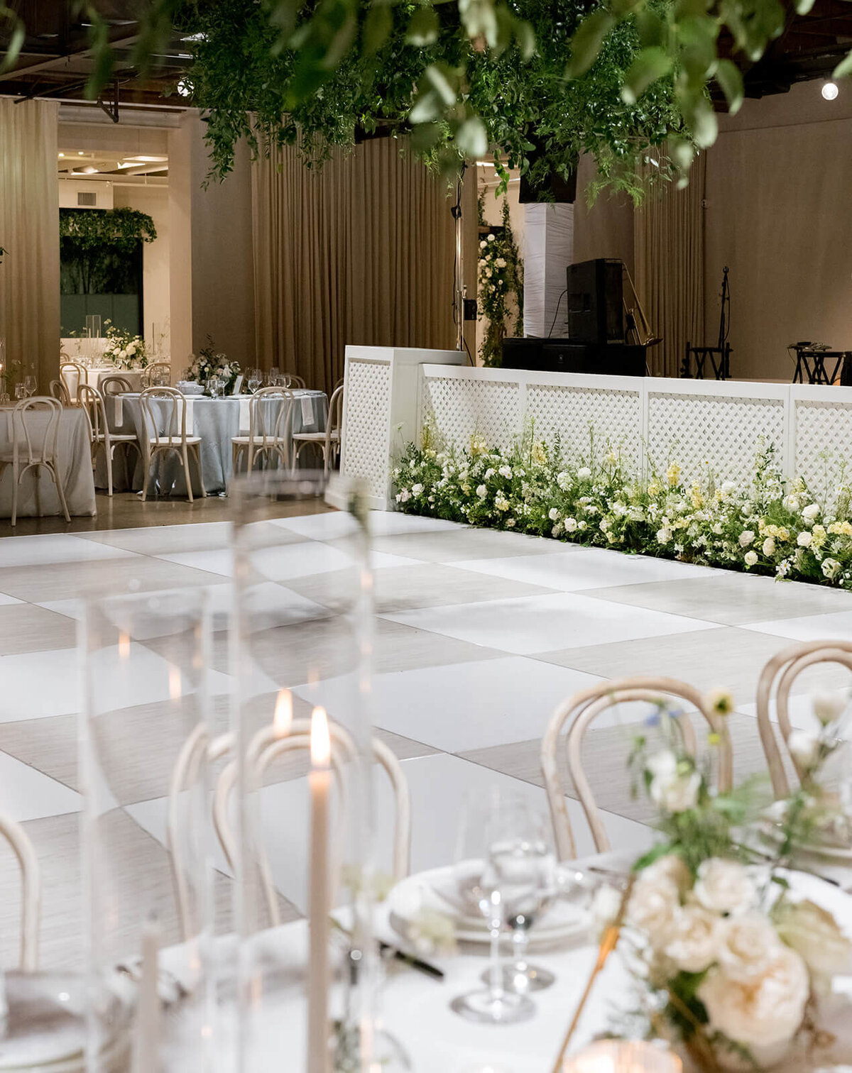 33.nashville-meets-new-york-urban-wedding-modern-vintage-events