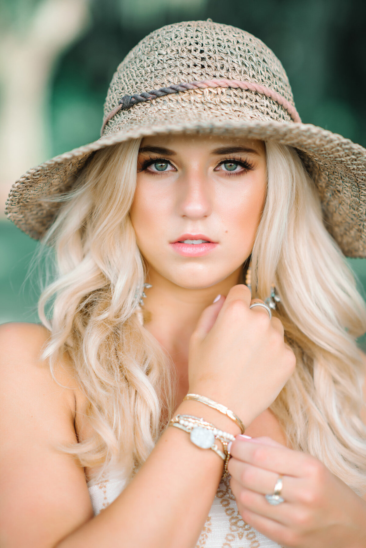 Senior Pictures in Pawleys Island, SC at Caledonia Golf and Fish Club -4