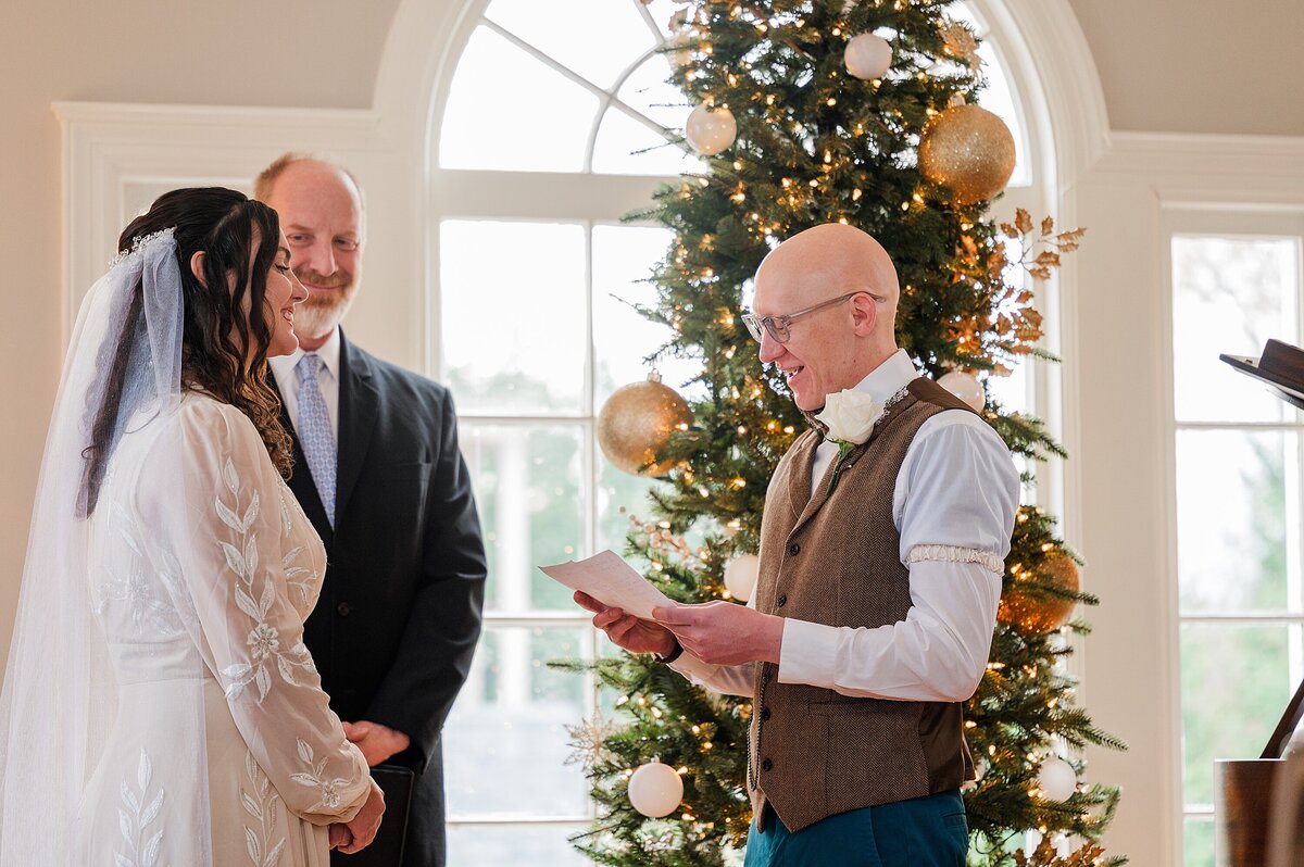 oakdale-inn-martinsville-va-winter-wedding-elsa-judkins-photography_1809