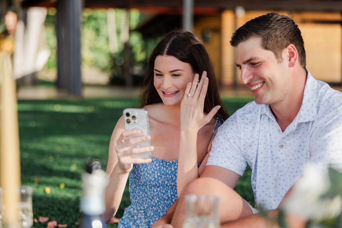 Hawaii-Engagement-Photos-Holualoa-Inn (54)