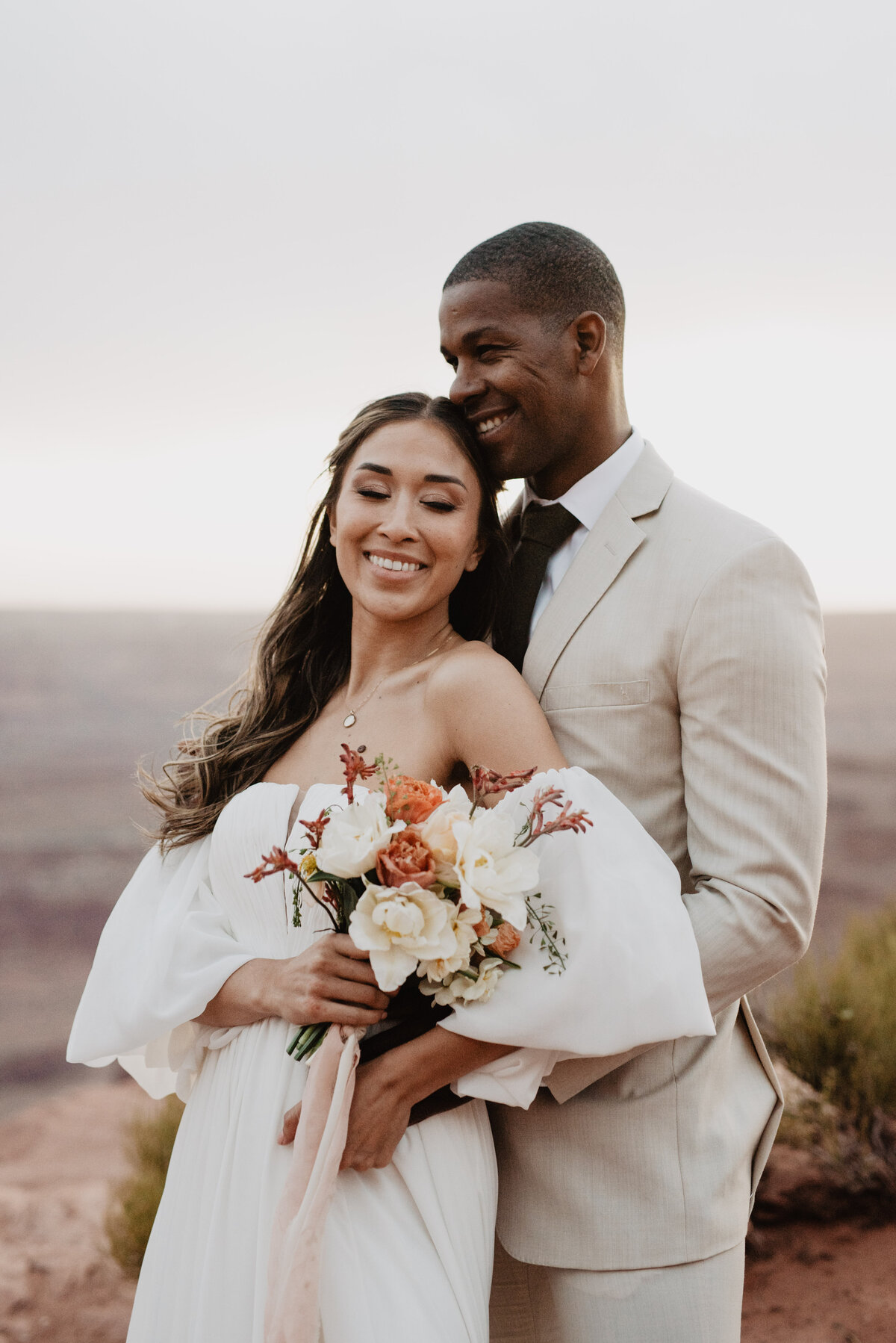 Utah Elopement Photographer captures couple smiling
