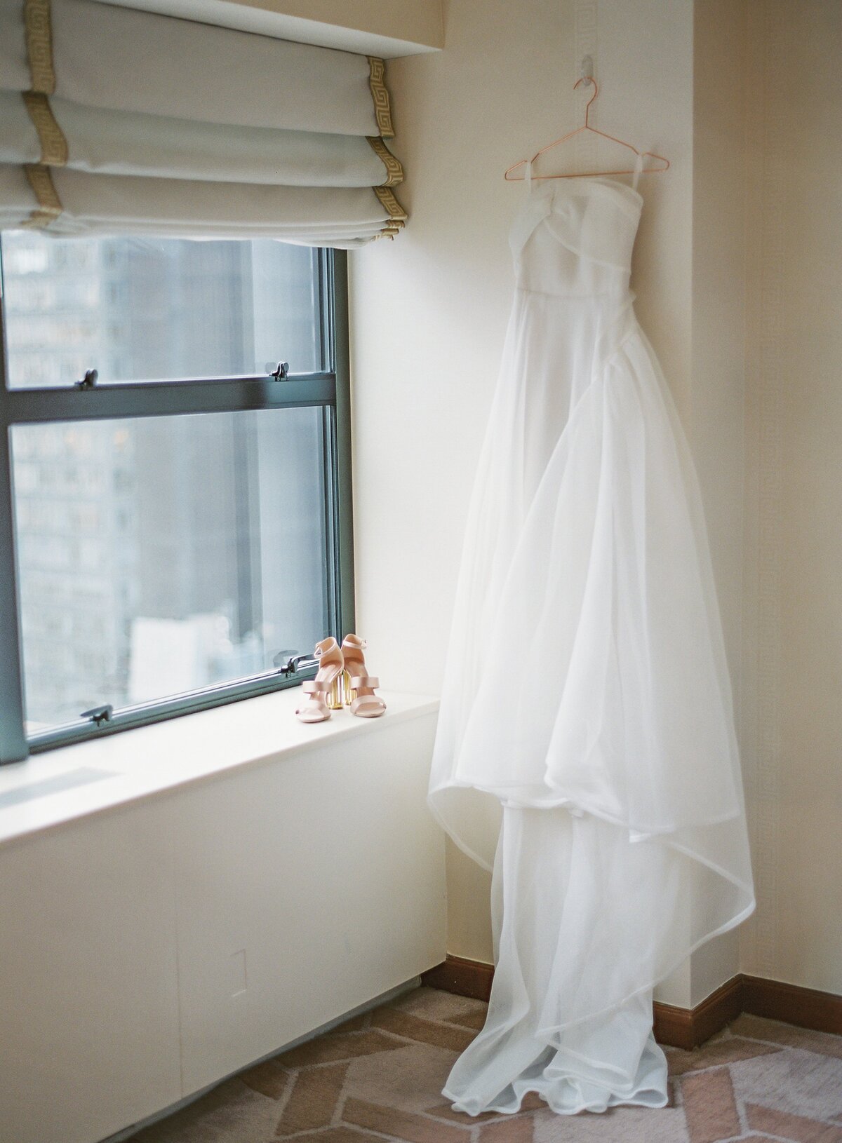 Vicki Grafton Photography NYC 620 Loft Wedding Luxury Fine Art Film Bride Wedding Photographer 9