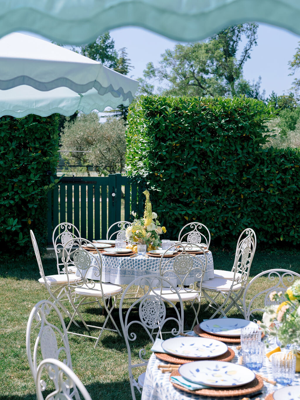 Chateau-de-Tourreau-wedding-florist-Floraison8