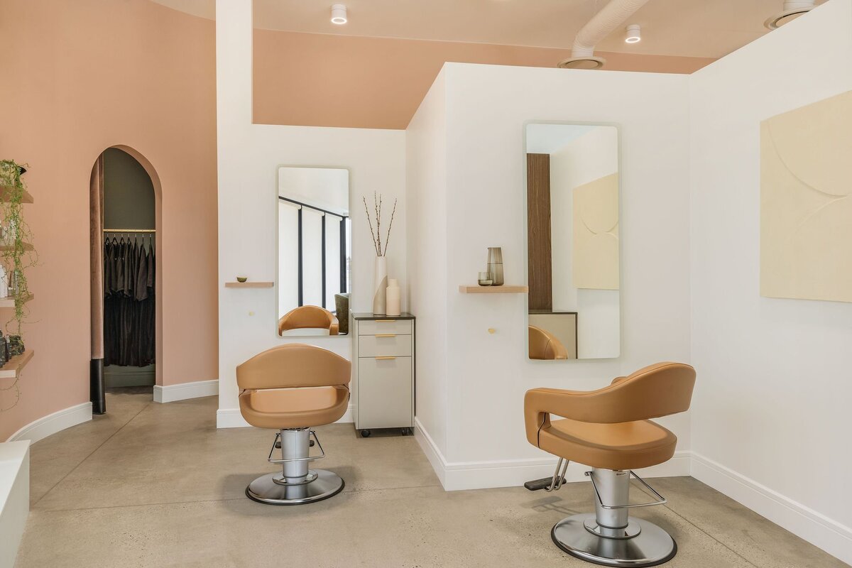 ChandraLaineDesign_SalonOlivine_5
