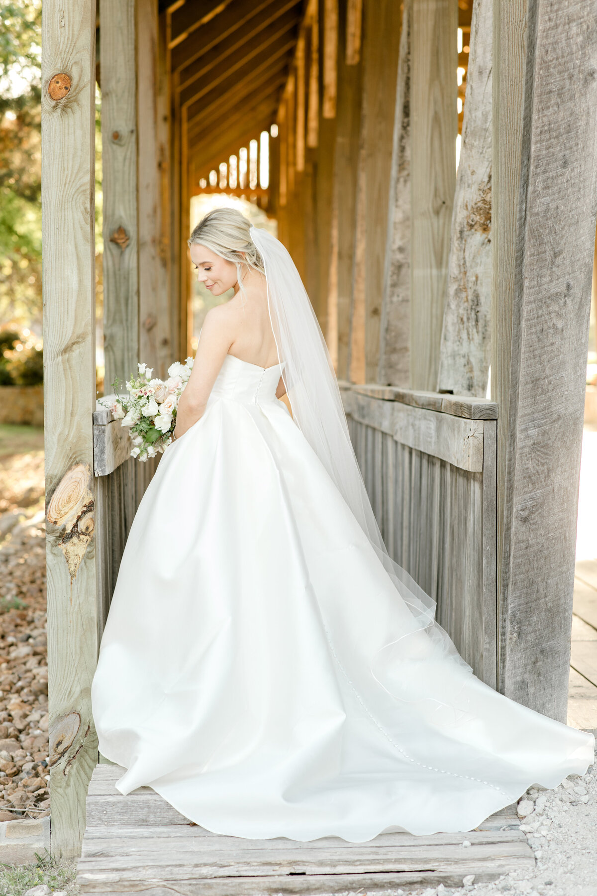 BigSkyBarnWedding_KaseyLynnPhotography_0021