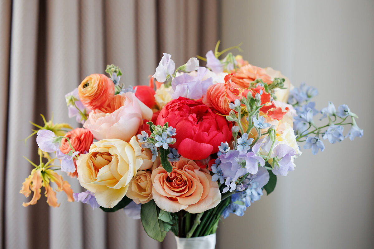 Colorful Summer Wedding Flowers_1