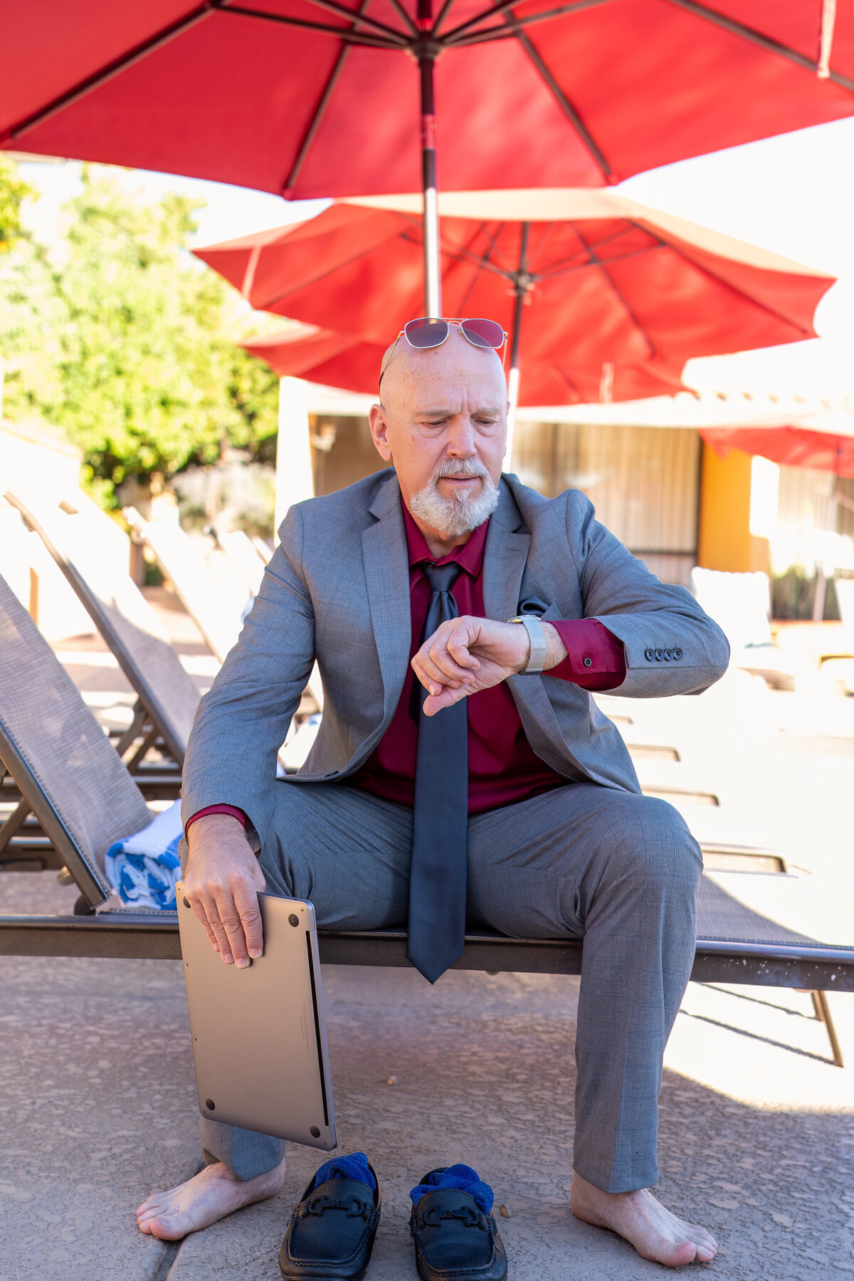 Tucson Brand Photography – Vyrl Photo Relaxed Poolside Business Portrait