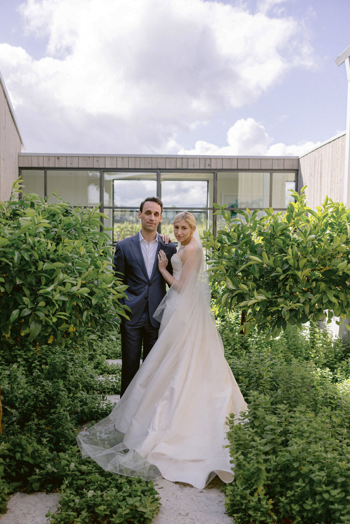 larissa-cleveland-photographer-napa-california-wine-country-wedding-private-estate-019