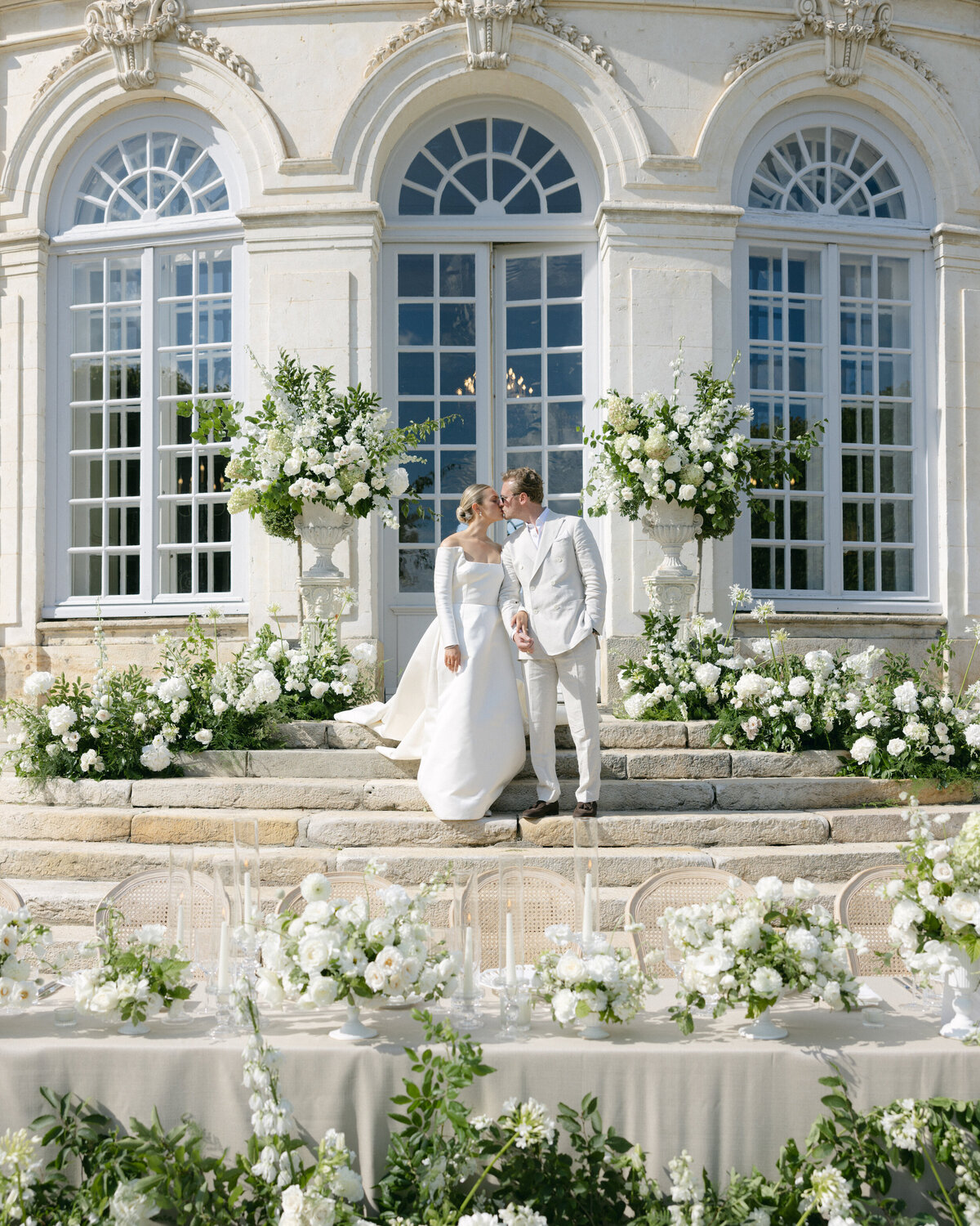 Chateau-de-Grand-Luce-wedding-florist-Floraison31