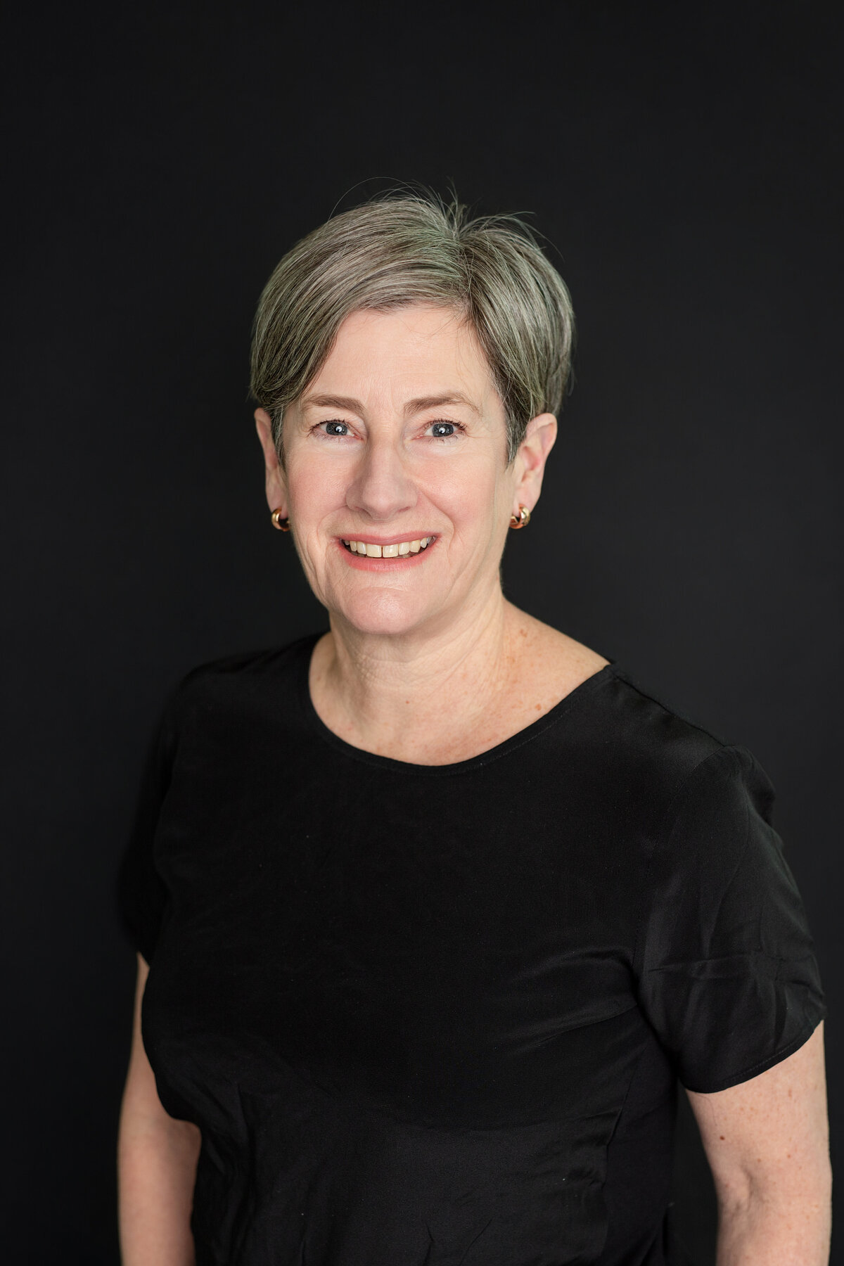 L.vanier_Iconic_Images_Hobart_Headshots_Professional_Branding-22