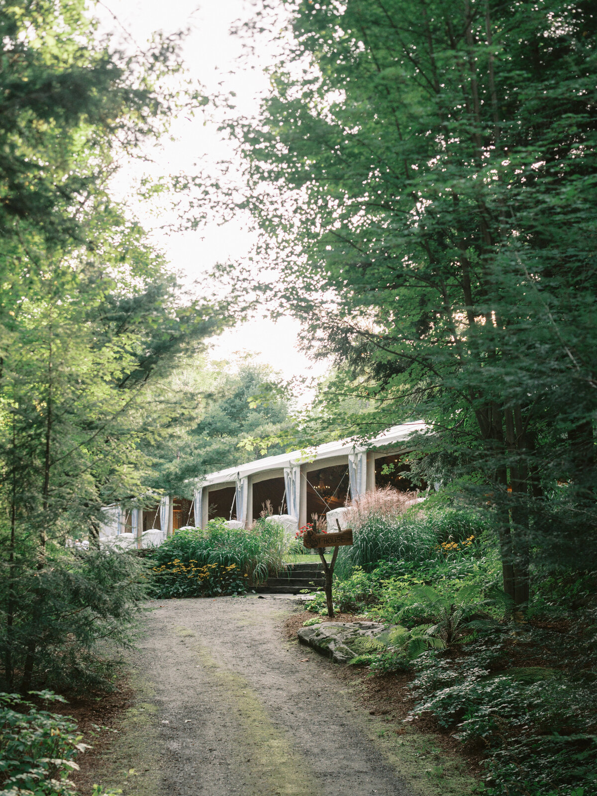 AshleyPigottEvents-Wedding-Emily&Conrad-Muskoka-LakeJoseph-047