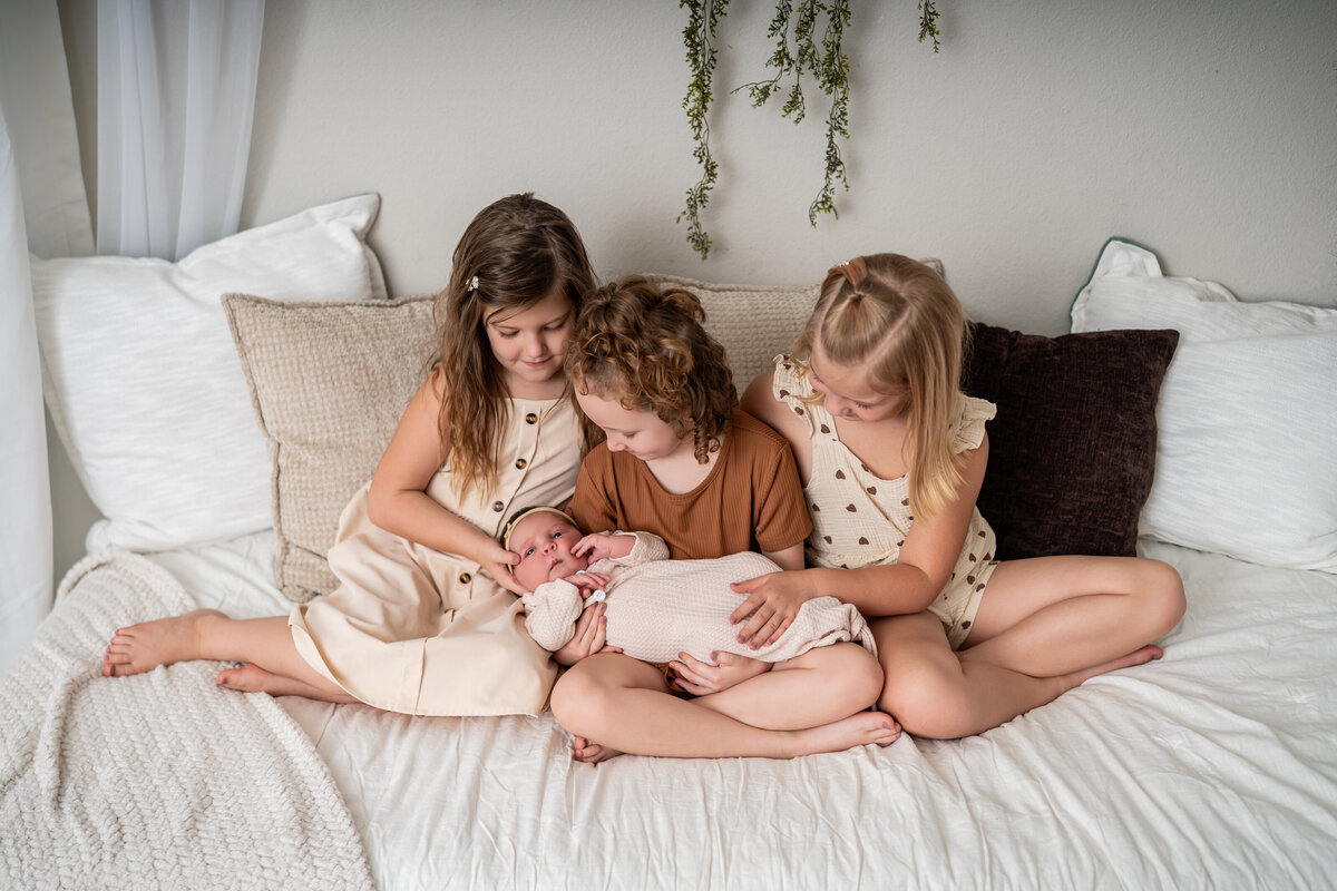 Klein Photography-Shelby Newborn-08-28-2025-08459