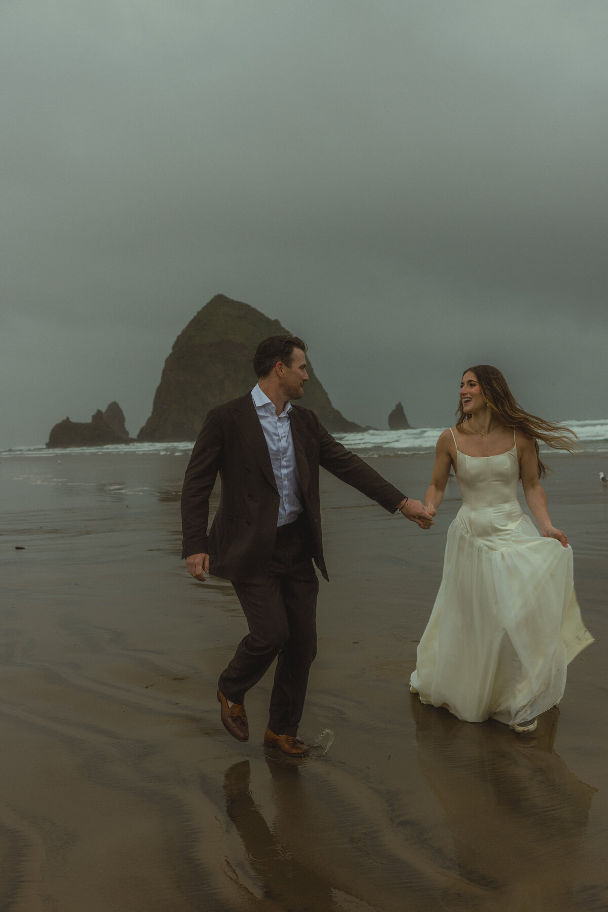 CannonBeachCouple-46