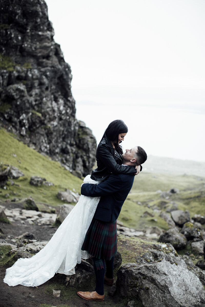 Liminal-Wonderland-Scottish-Skye-Wedding-Photographer065