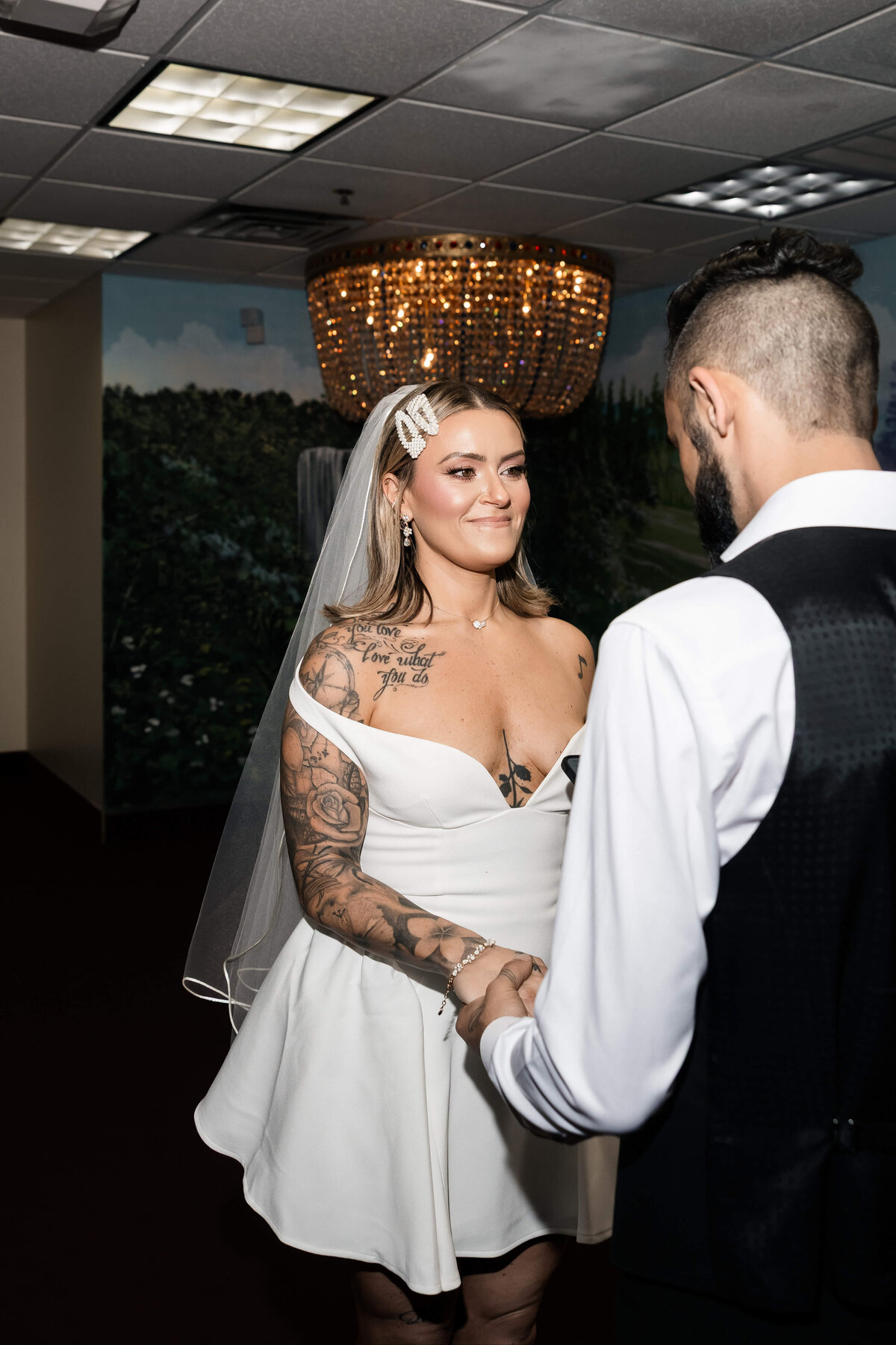 66_riskyexposure_sasha-andy_las-vegas-elopement-photography