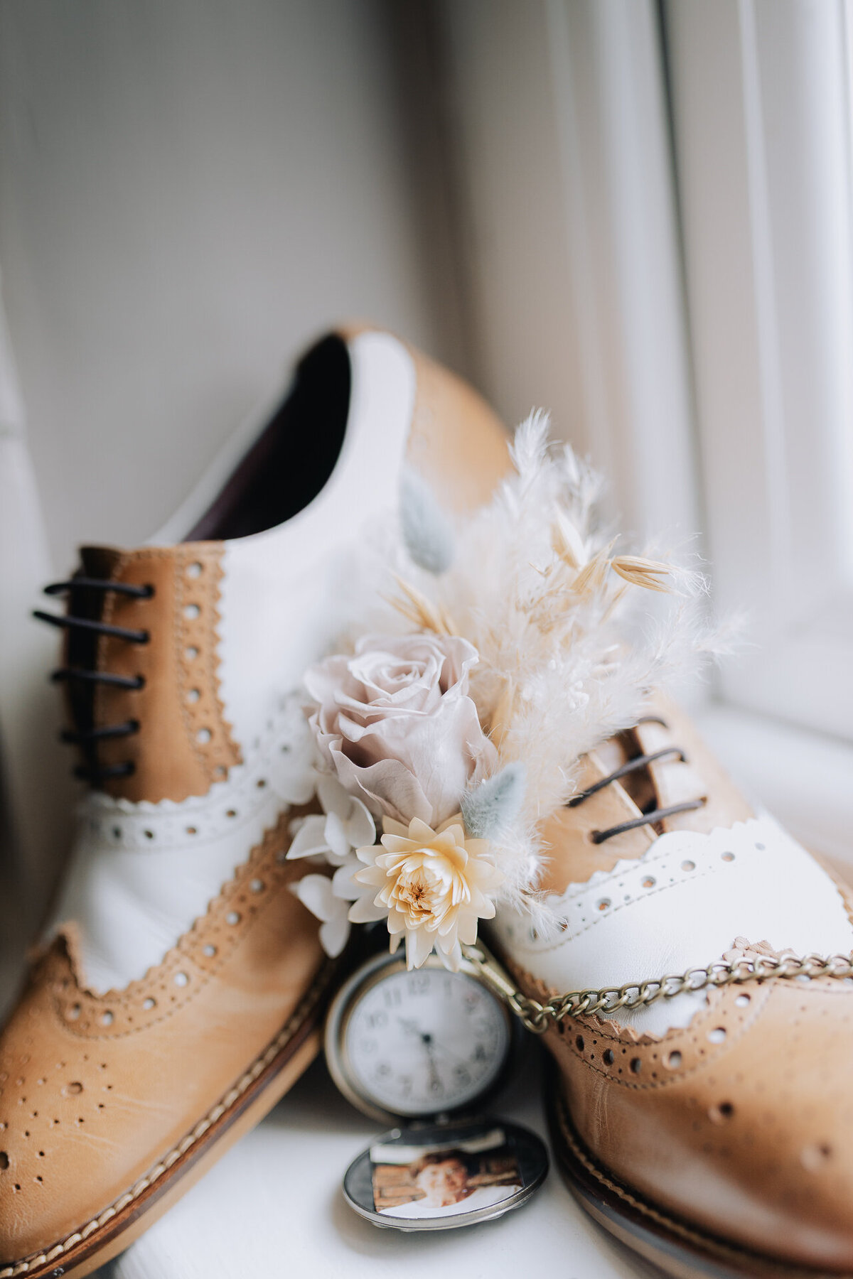 ApplewoodHallLGBTQWedding-3