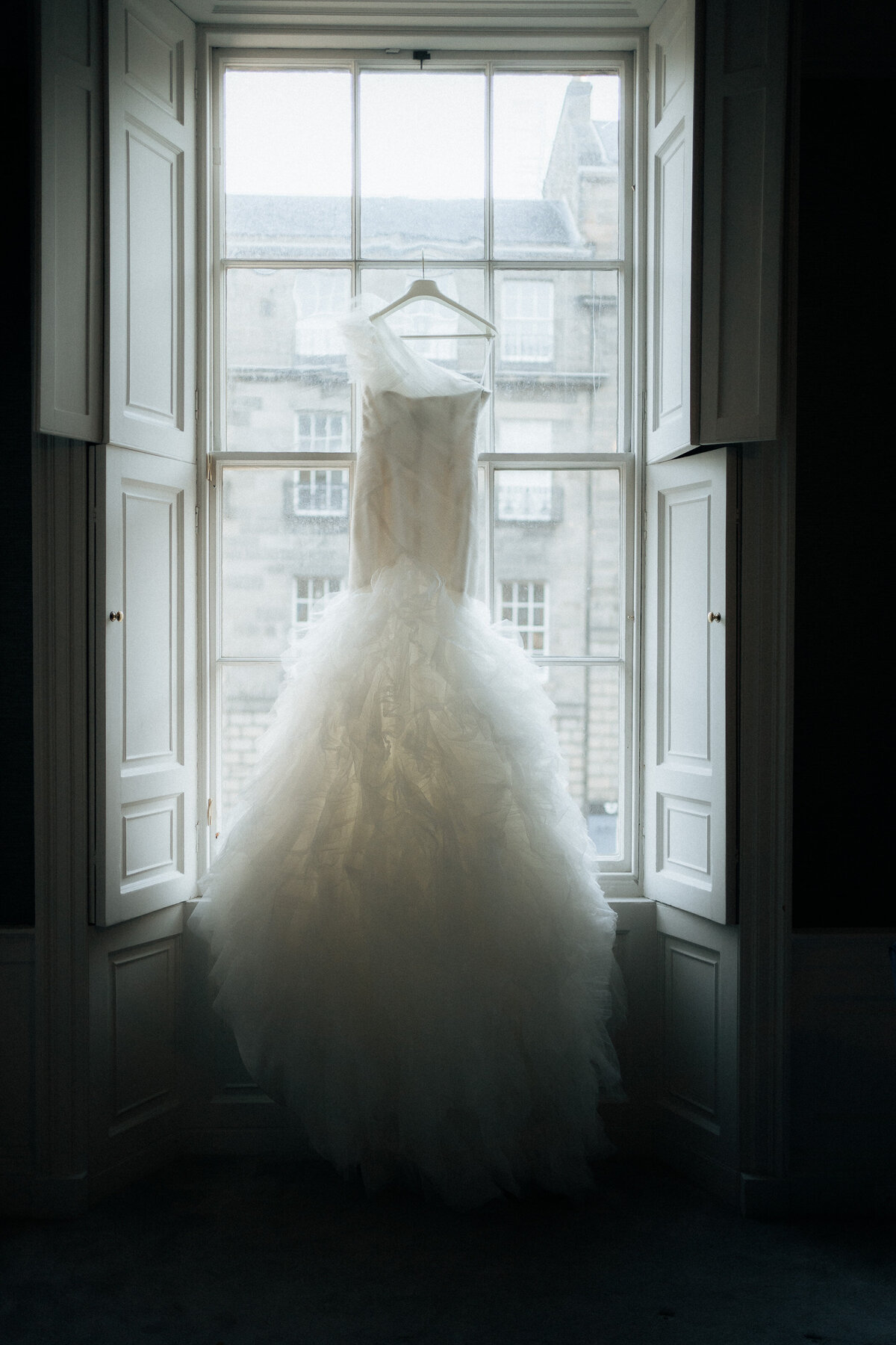 Edinburgh wedding photographer-3