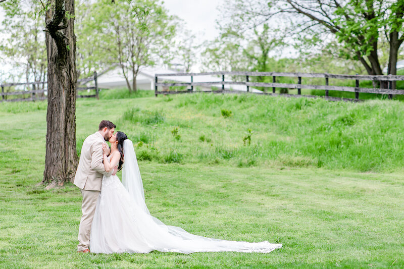 Tranquility-farm-barn-wedding-venues-dc00025