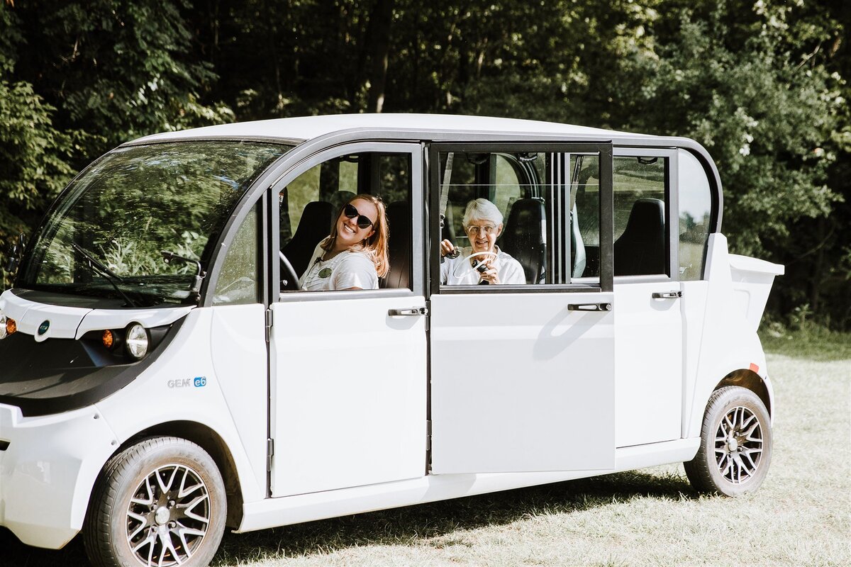 nazareth-hall-hostess-shuttle