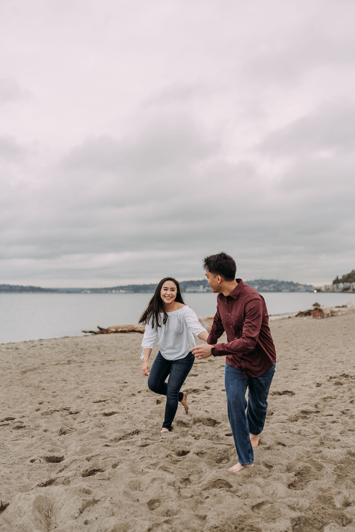 Joyce Li Photography Destination Wedding Elopement Engagement Lifestyle Portrait Photographer West Coast Seattle Washington California alkibeachengagement-28