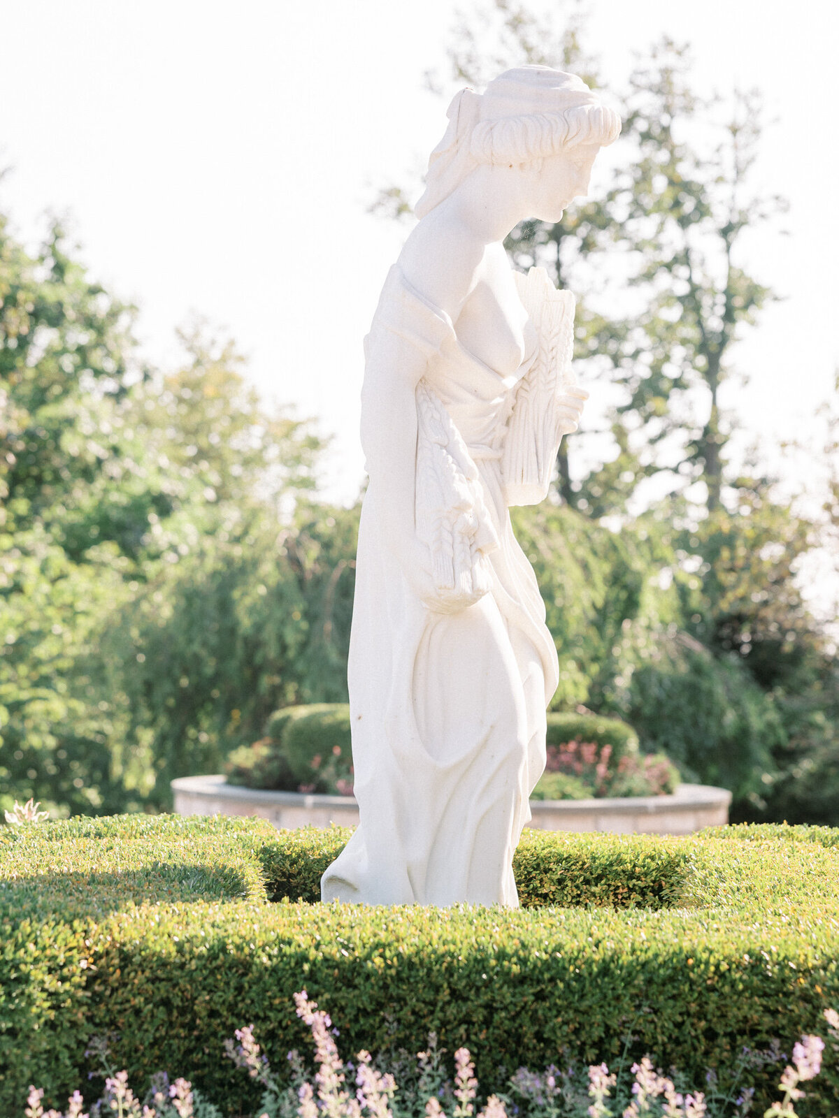 anne-troxel-photography-luxury-pittsburgh-wedding-nemacolin-woodlands-lgbtq-light-and-airy-56