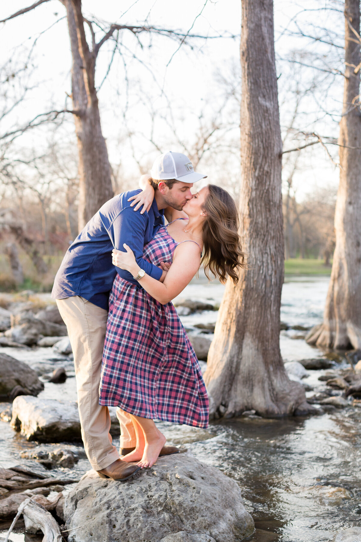 gruene-texas-engagement-photos-010