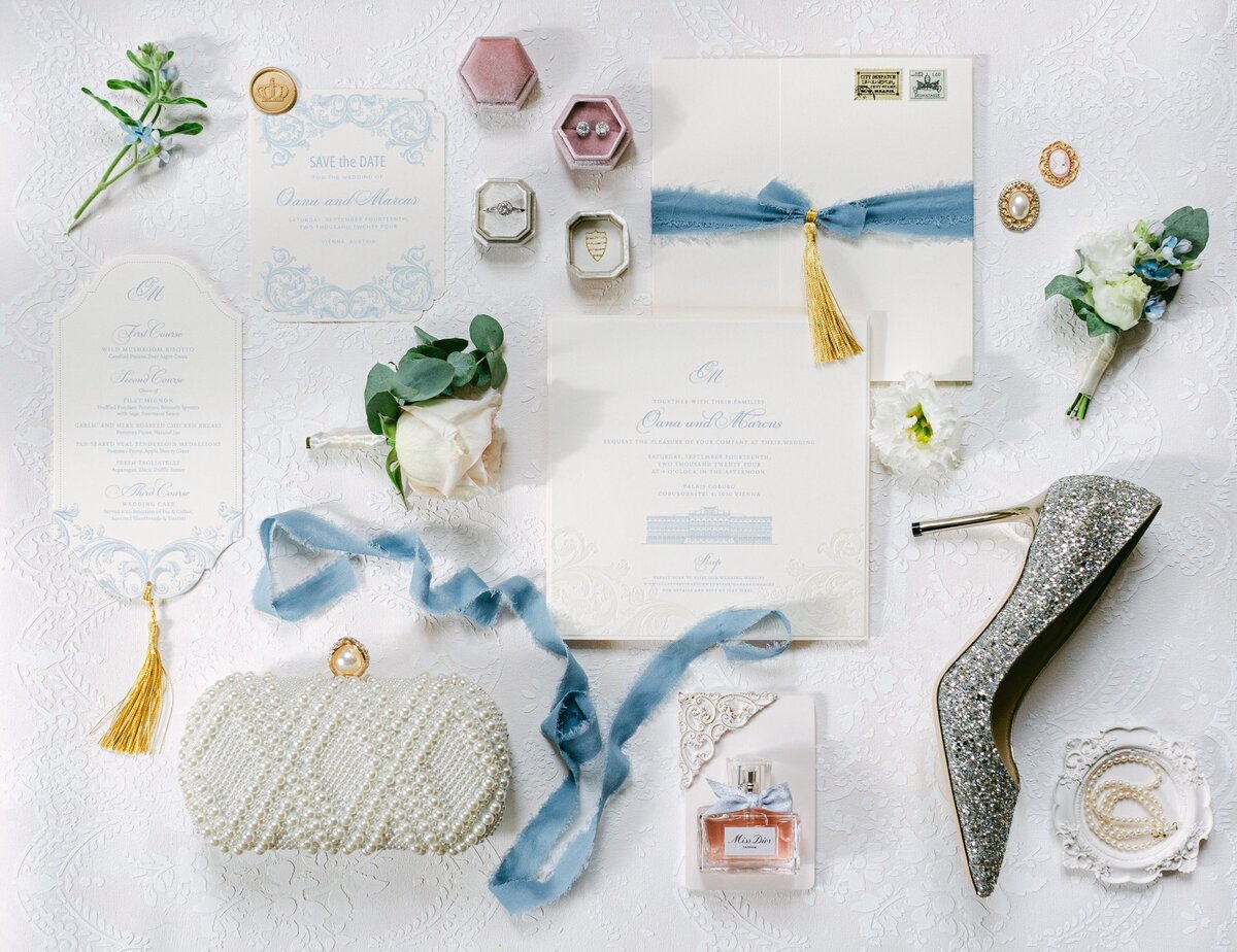 Wedding stationery and other bridal details nice placed on a flatlay