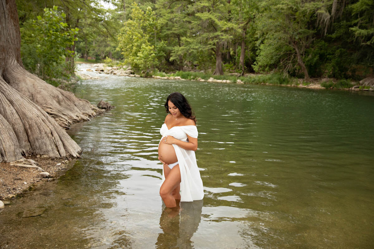 San Antonio Maternity pregnancy photography milk bath photography luxury photo studio