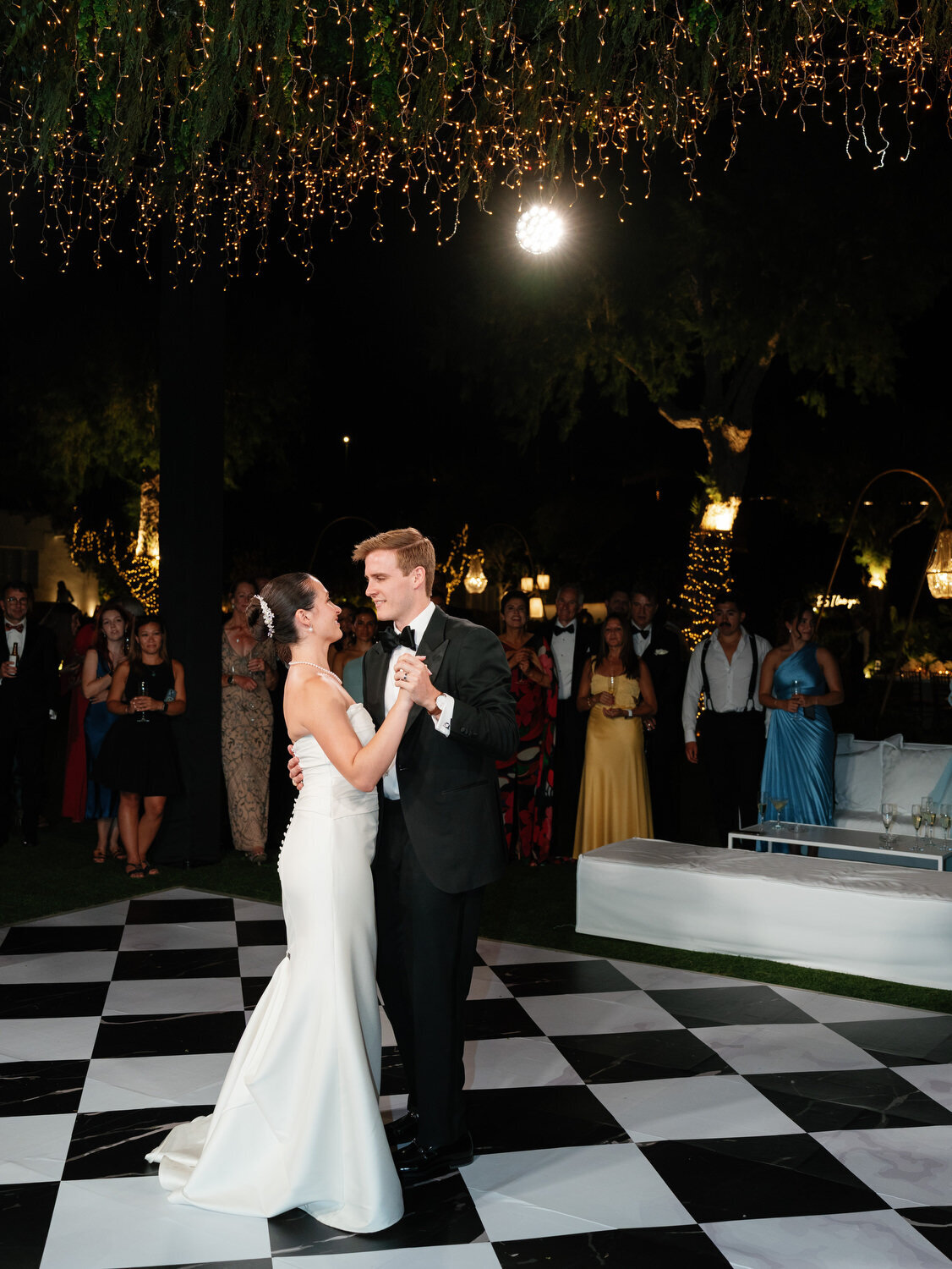 Romantic-Wedding-at-Island-Art-and-Taste–The-Residence-125