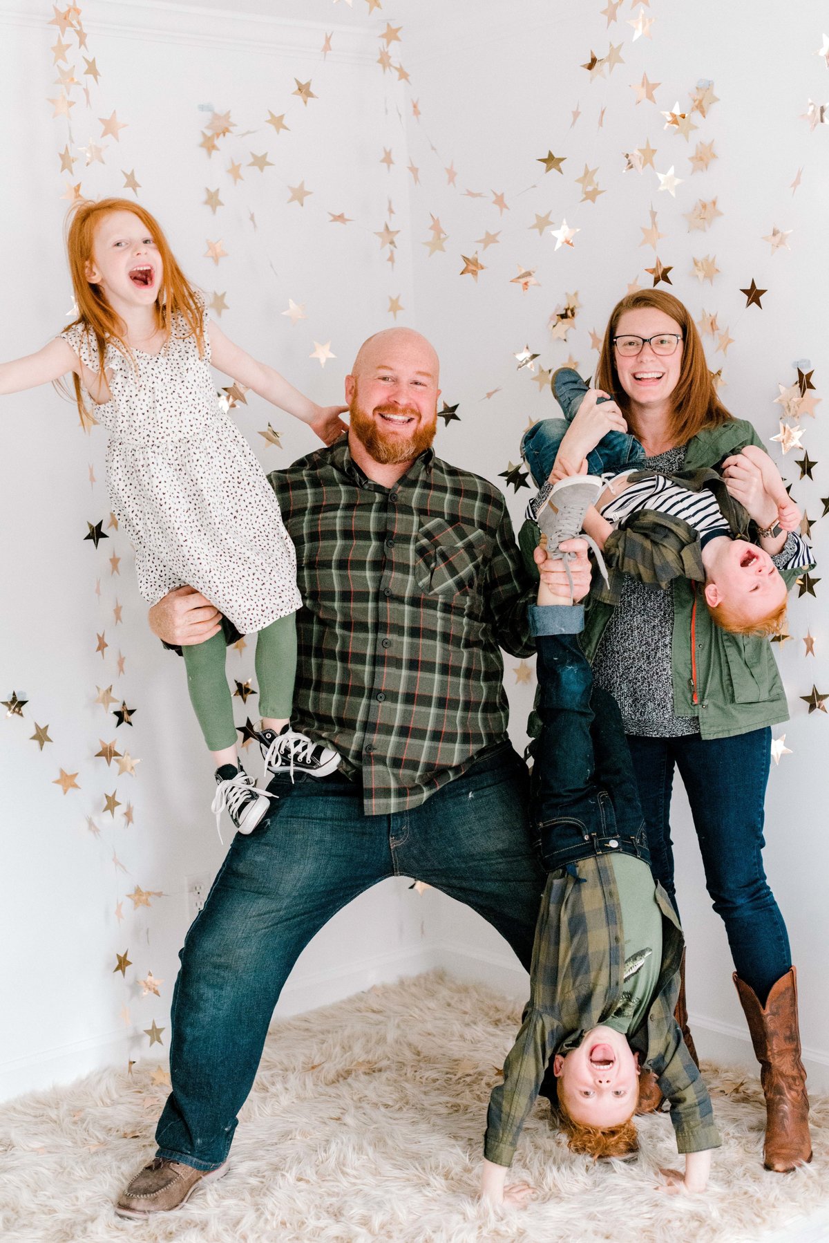 OwensbyFamily_HolidayMiniSession_SneakPeek_BeccaBPhotography-9