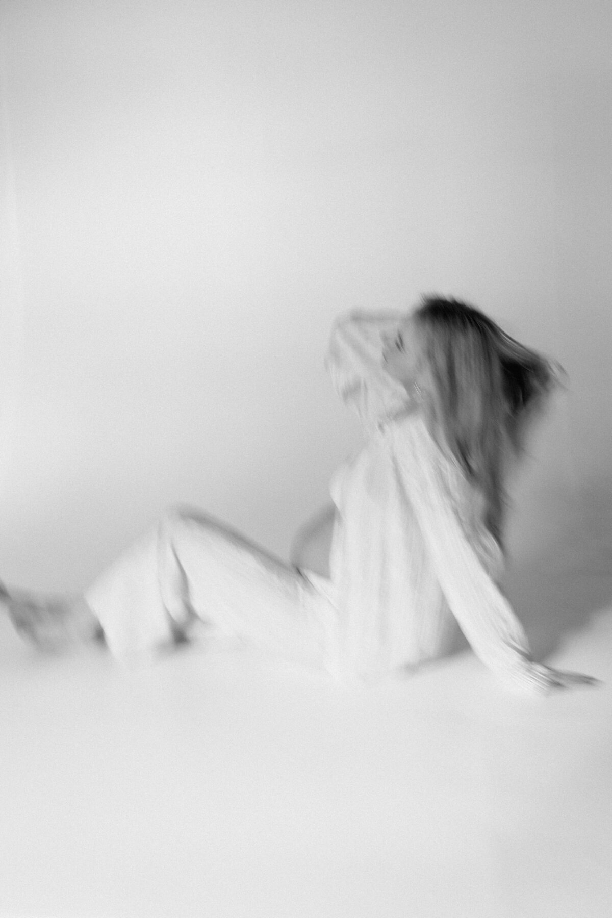 Austin-Lifestyle-Photographer-KoryttsevaMaternityStory-30