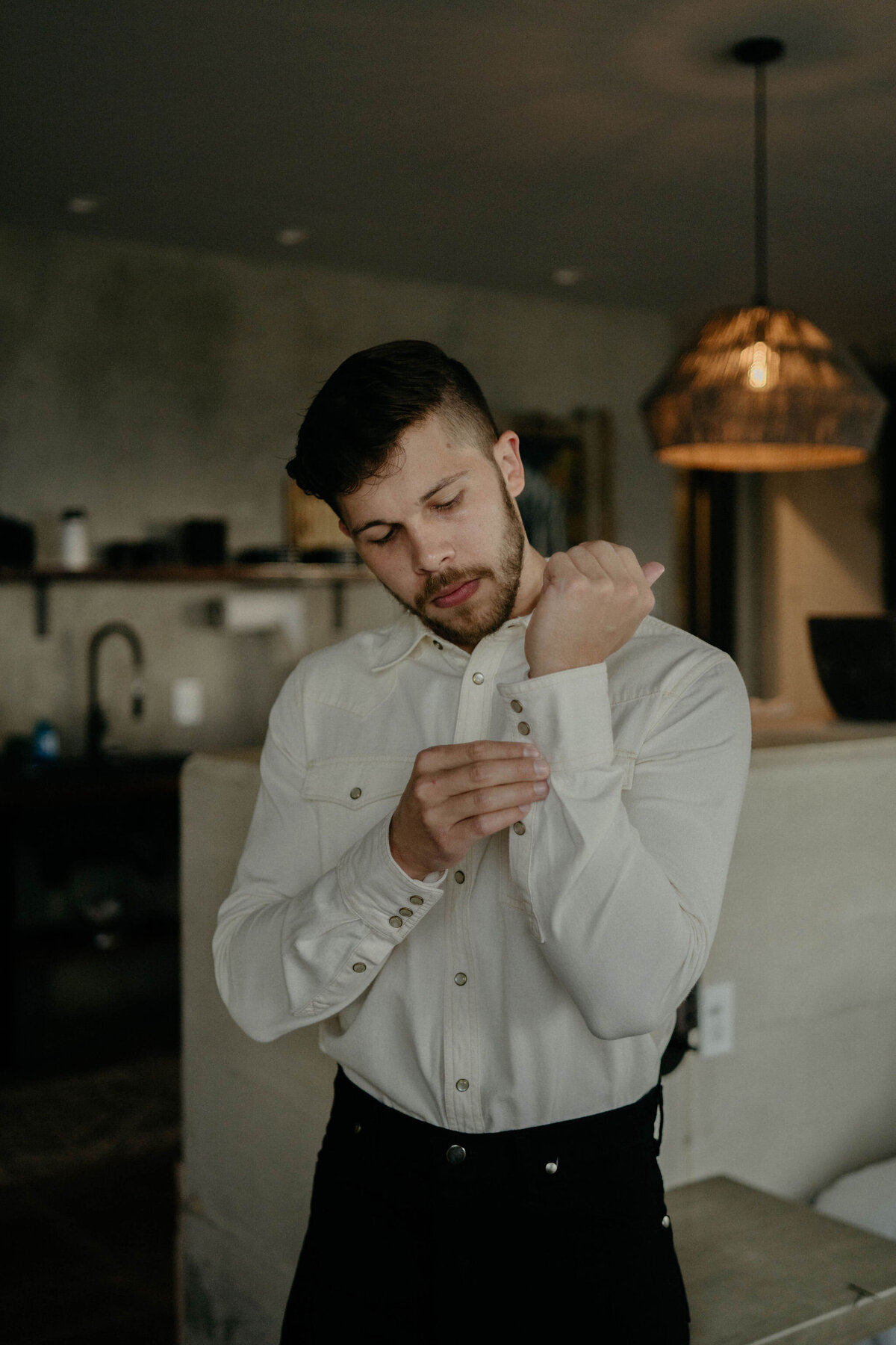 Josh+ElianaGettingReady-118