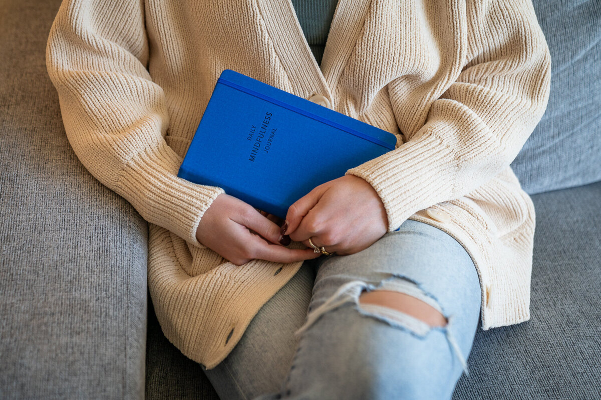 Mindfulness Journal-Lifestyle Photos-Web Res-06255