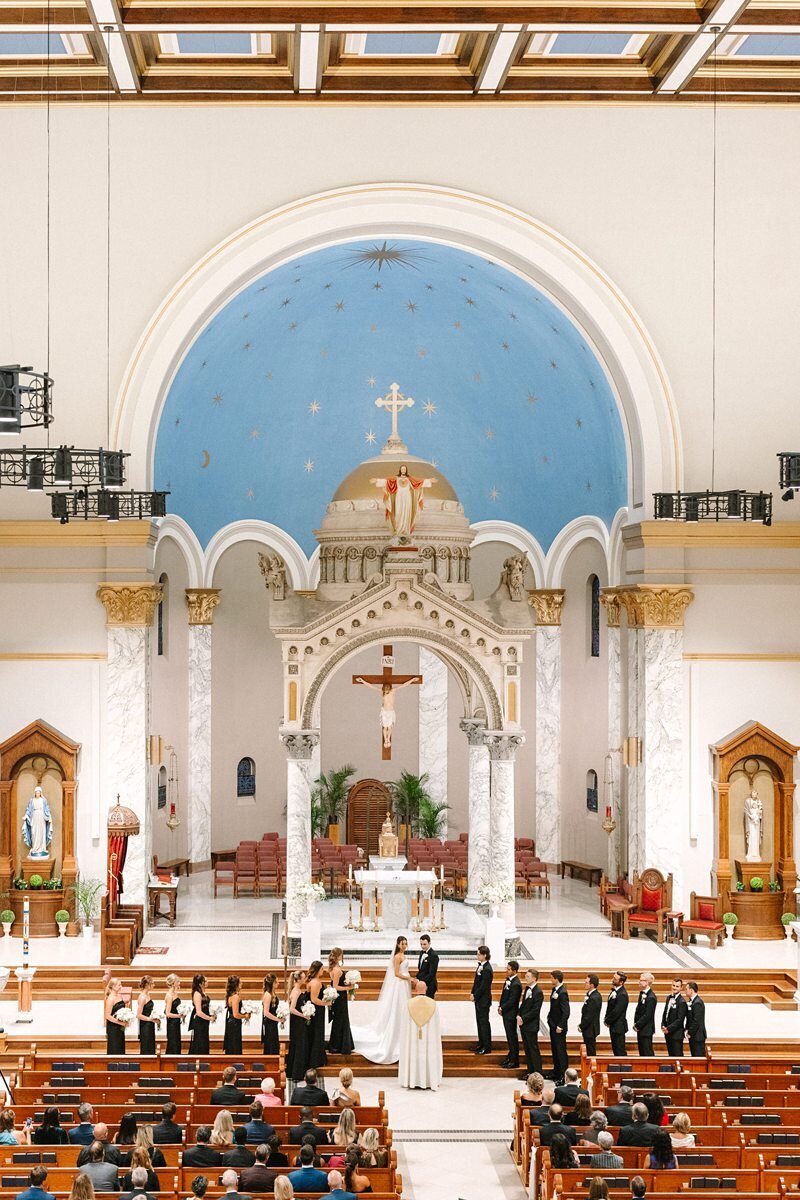 st-benedicts-church-wedding-ceremony-evansville17